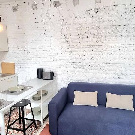 Grand Studio Avec Terrasse - Gare - Metro - Wifi Toulouse Luaran gambar