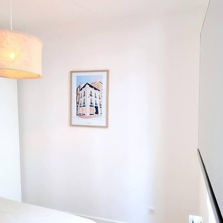 Grand Studio Avec Terrasse - Gare - Metro - Wifi Toulouse Luaran gambar